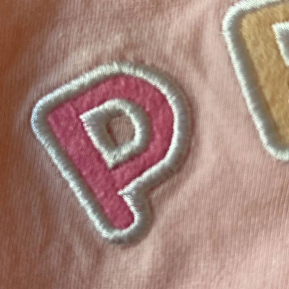 Megan Plays T-shirt - Picture 3 of 5